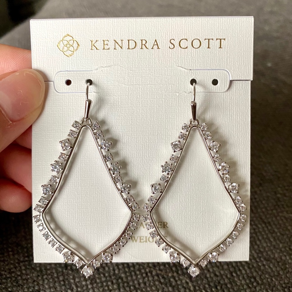 [SOLD] Sophee Crystal Drop Earrings Silver